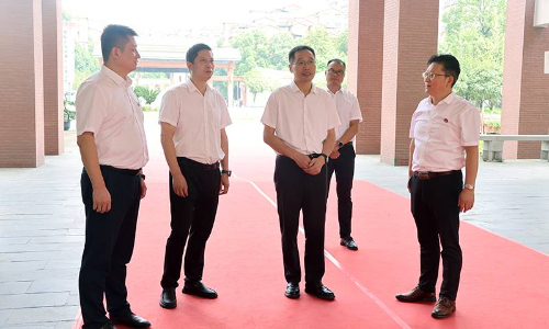 【要闻】陈阳波等市领导开展教师节慰问活动