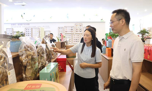 陈阳波到广济镇开展调研